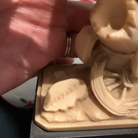 Vintage Italy sculpture Napoleon ivory alabaster bust - Picture 6 of 7